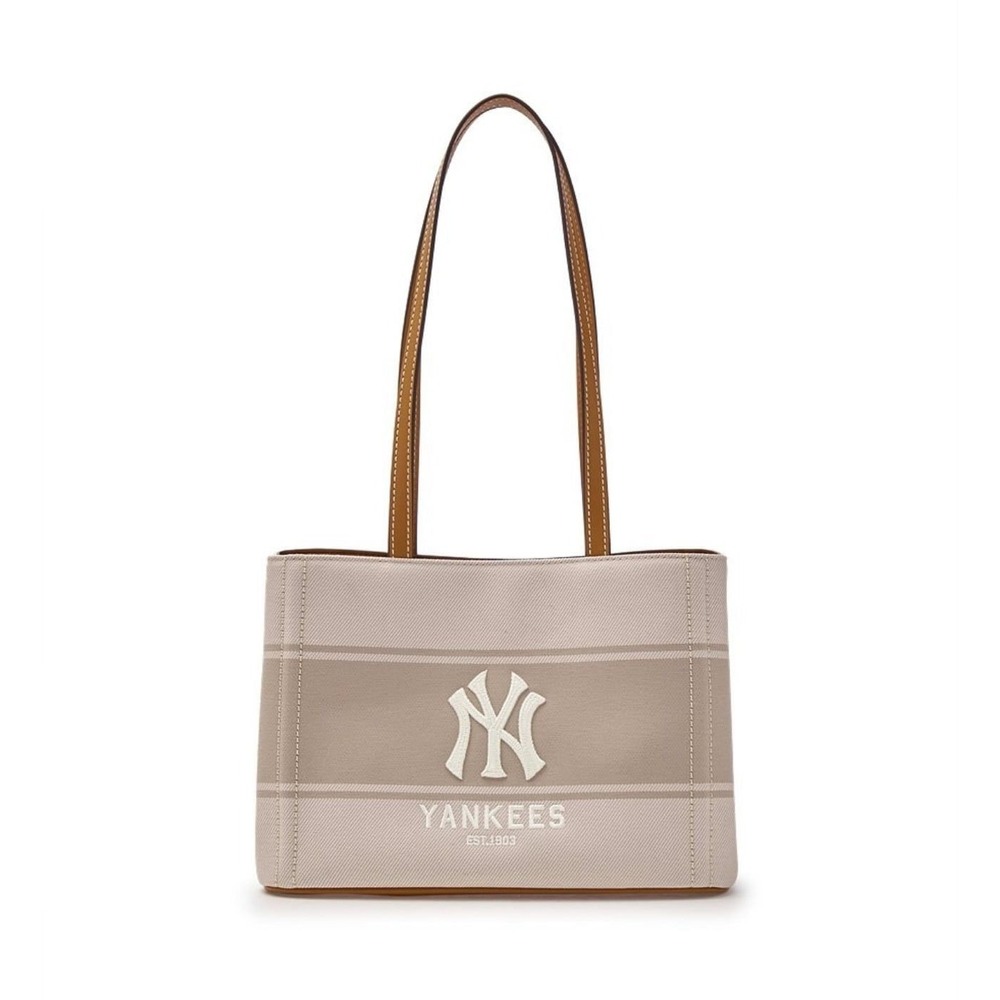 NEW MLB New York Yankees Varsity Lettering Canvas Tote Shoulder Bag White Tan